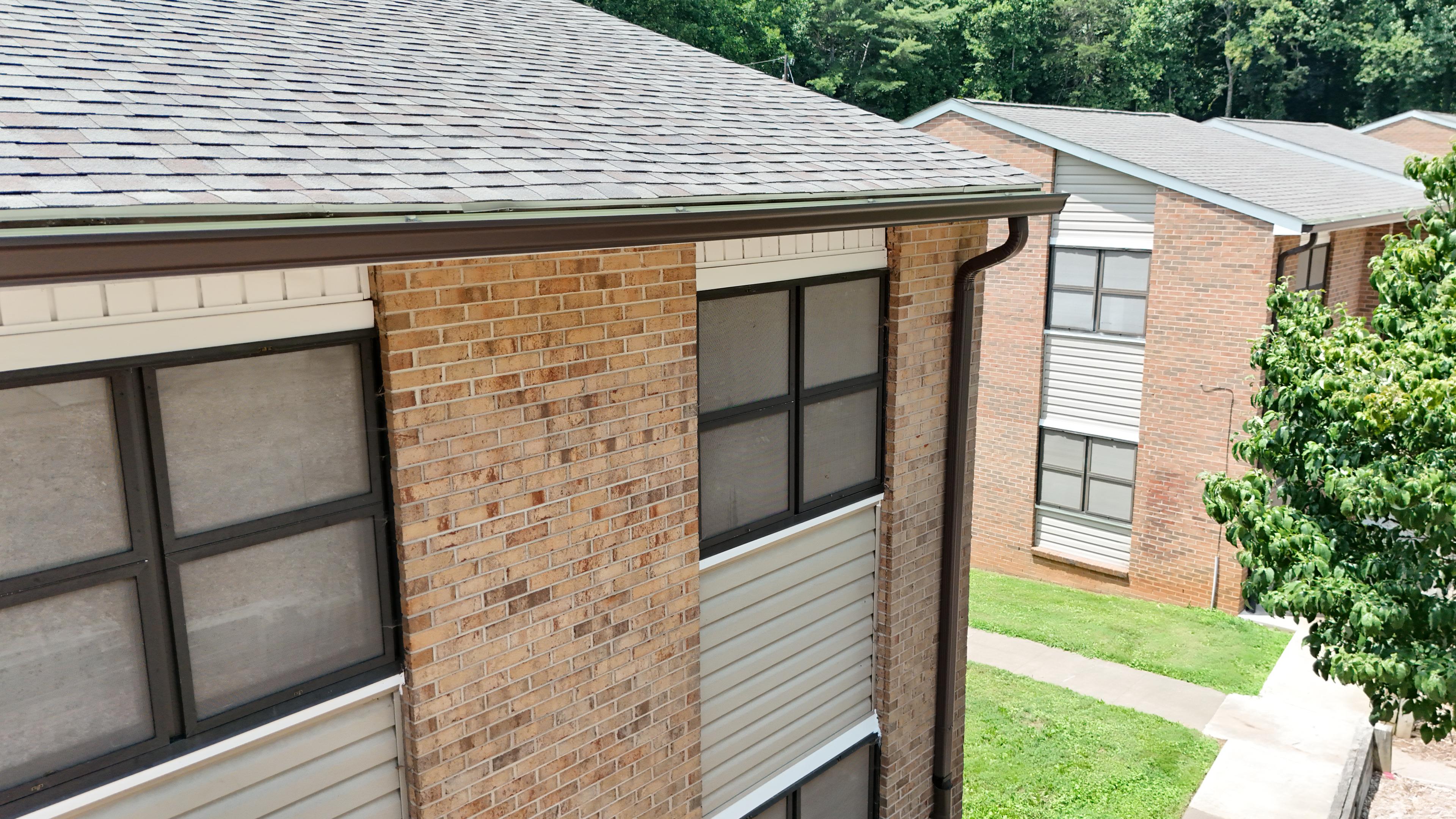 Seamless Gutters Hero Image